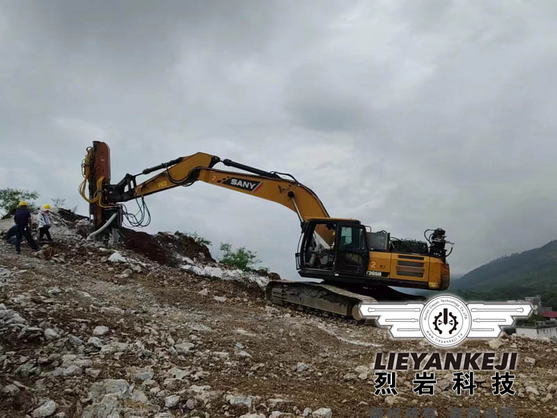 礦山巖石快速劈裂器礦山基建現場